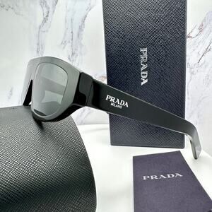 New PRADA Sunglasses Black Gray Lens 57-13-140 Authentic Prada